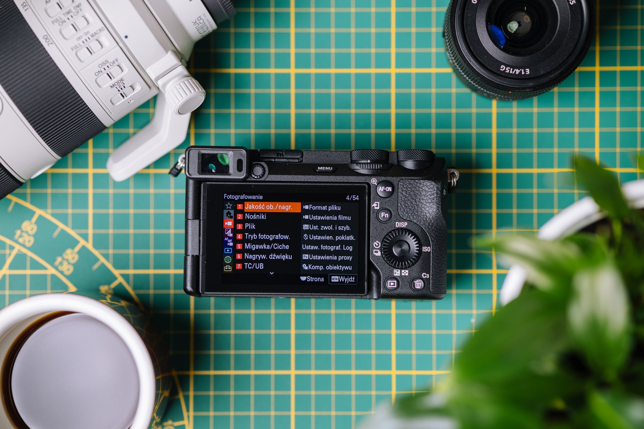Sony A6700